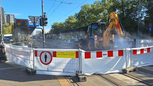 Toruń: Powrót do przeszłości w centrum. Tu kursują autobusy i tramwaje
