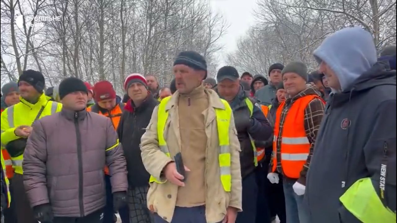 Sytuacja na granicy coraz gorsza. Kierowcy ogłosili strajk głodowy