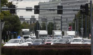 Przedsiębiorcy dostają listy. Skarbówka korzysta z kamer w miastach