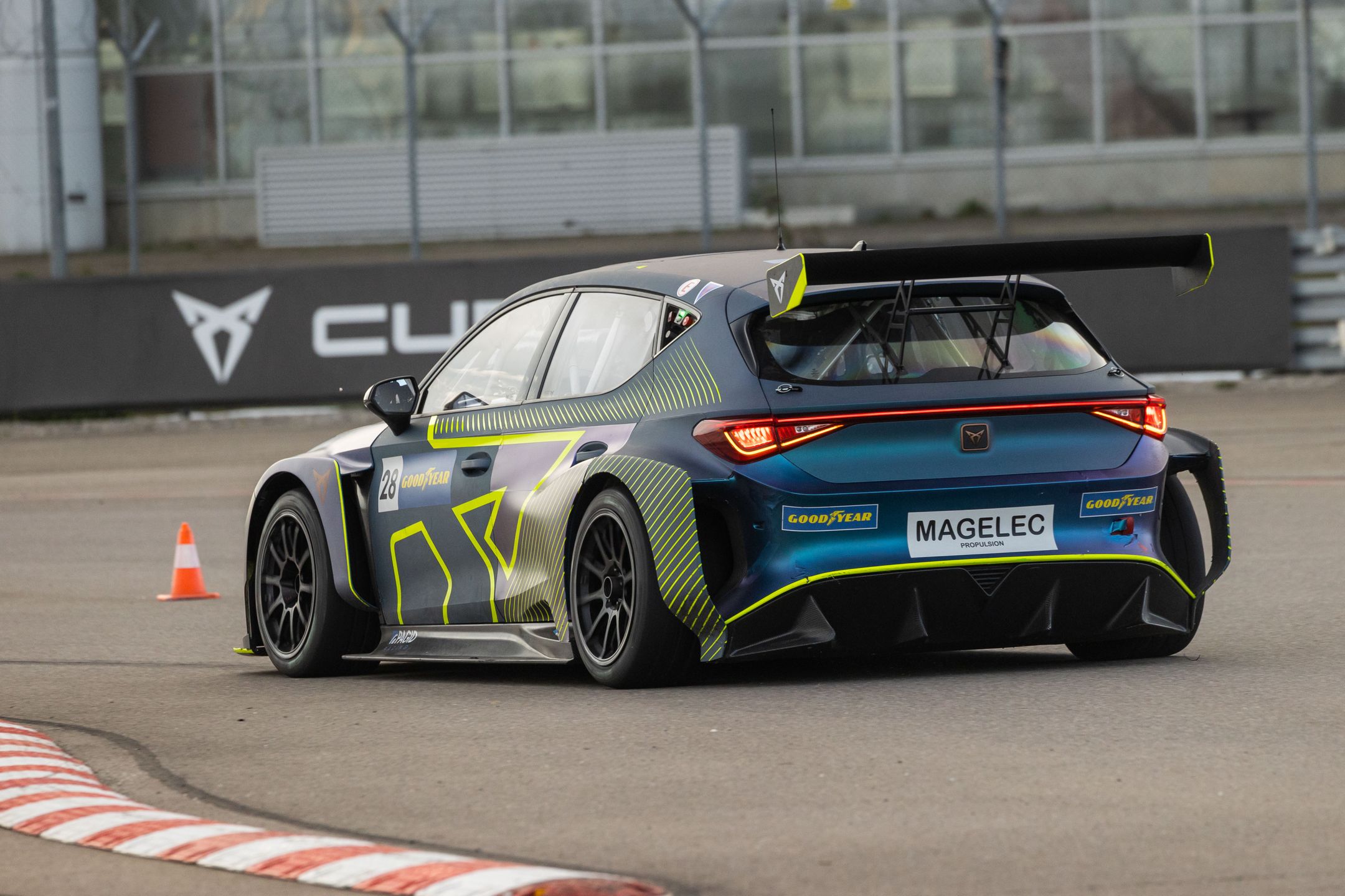 Cupra e-Racer