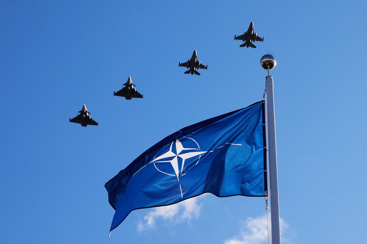 NATO zwiększa liczbę patroli nad Bałtykiem - zdjęcie ilustracyjne
