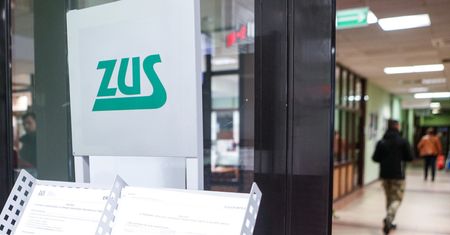 Prawie 2 tysiące złotych za te choroby z ZUS. Te osoby mogą dostać dodatkowe pieniądze