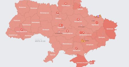 Alert w całej Ukrainie. W powietrzu drony i rakiety