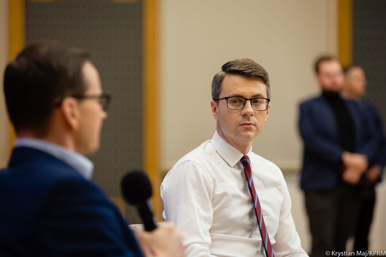 Wielka gra o KNF. "Premier jeszcze nie zdecydował, czy powoła nowego przewodniczącego"