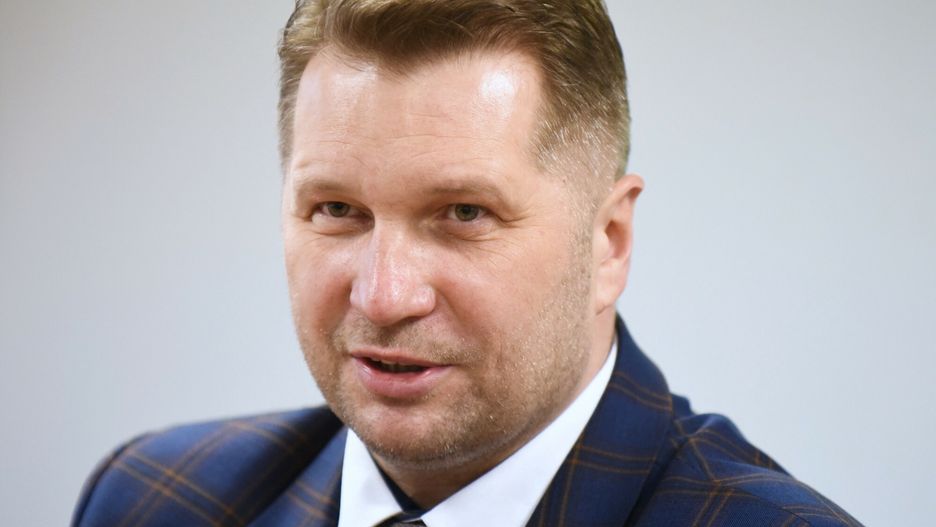 Konferencja prasowa z udzia?em Ministra Edukacji i Nauki Przemys?awa CzarnkaFot. Krzysztof Radzki/East News. Lublin, 06.12.2021. Konferencja prasowa z udzialem ministra edukacji i nauki Przemyslawa Czarnka (n/z). Podsumowanie programu badan Dobrze Widziec.Krzysztof Radzki