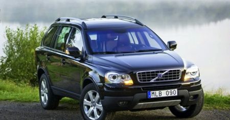 Volvo bardzo delikatnie odświeża XC90