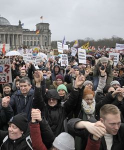 Niemcy boją się scenariusza z Polski. Chcą zmienić konstytucję