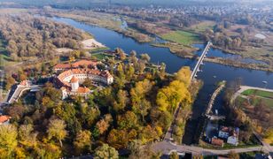 Nieodkryte miejsca w cieniu Warszawy. Zachwycą każdego