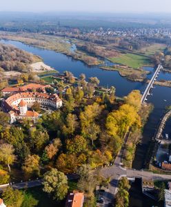 Nieodkryte miejsca w cieniu Warszawy. Zachwycą każdego