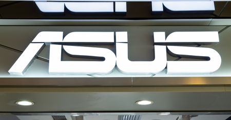 Asus Flip C436 oficjalnie. Oto sprzęt, który producent nazywa chromebookiem premium