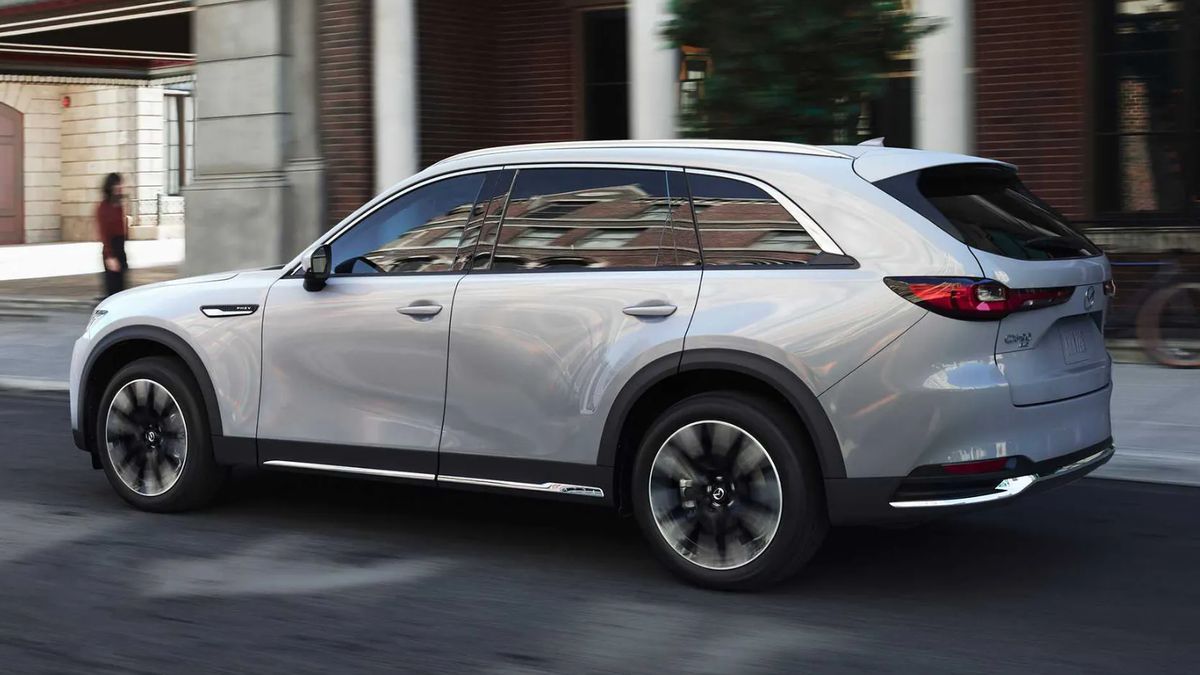 CX-90 to jeden z modeli Mazdy dostępnych z silnikiem diesla