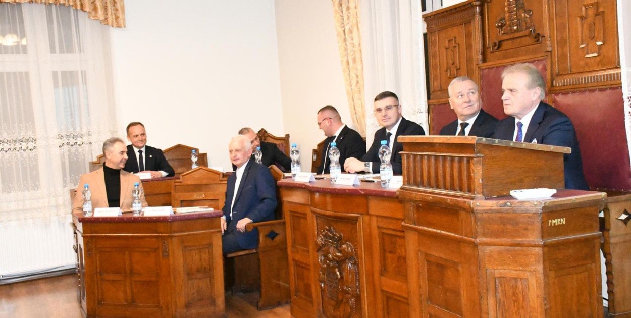 Chojnów: Ruszyła współpraca samorządów i DolZPN o przyszłość futbolu