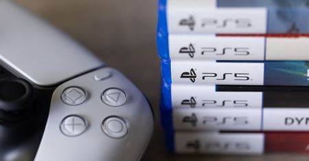 Sony ma powody do zadowolenia. PlayStation 5 najbardziej dochodową konsolą w historii firmy