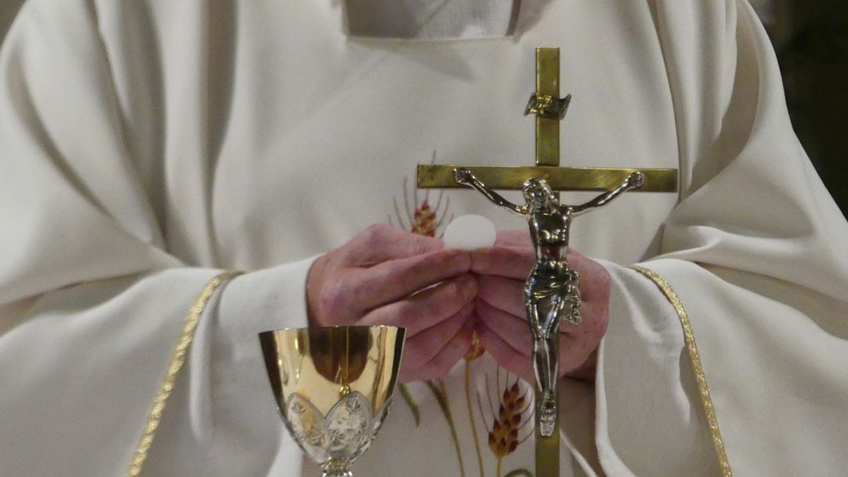 Tak zachował się ksiądz, gdy 10-latka przystąpiła do spowiedzi