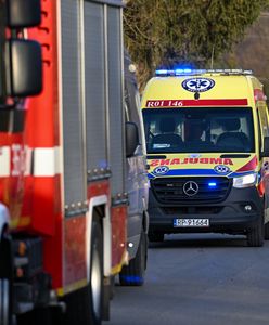 Uczniowie zasłabli w szkole. Akcja służb pod Warszawą