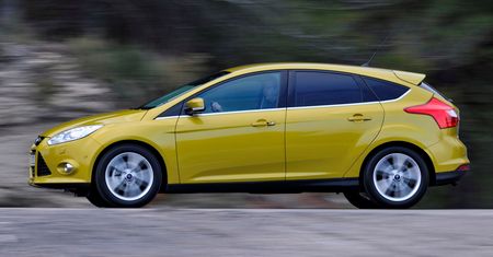 Używany Ford Focus Mk 3 czy Opel Astra J - który lepszy pod instalację LPG?