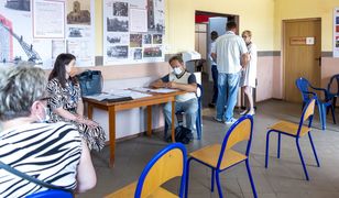 Bytom. Okazja w Suchej Górze. Mobilny punkt szczepień i spisu powszechnego