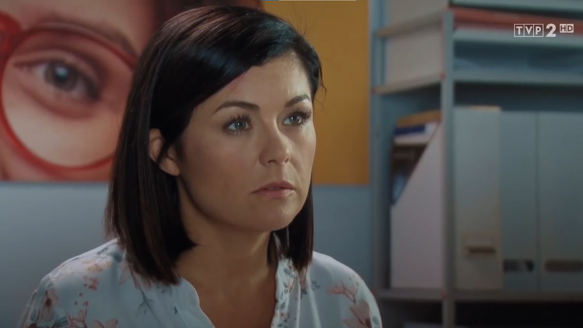 Kinga Zduńska (Kasia Cichopek) 