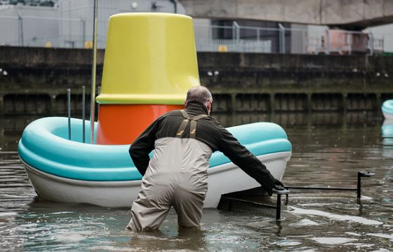 Replika kąpielowej zabawki dla dzieci od IKEA będzie zbierać śmieci z Tamizy