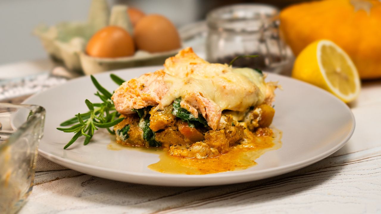 Pumpkin and salmon casserole: A gourmet twist for autumn dinners