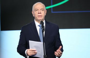 "Co mnie to obchodzi?". Sasin dostał pytanie o Piesiewicza i Zondacrypto