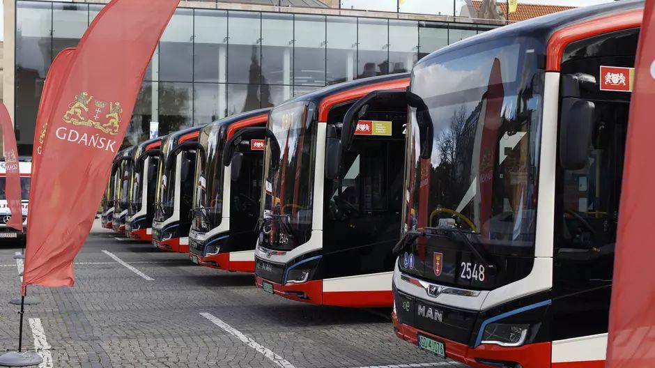 Elektryczne autobusy od miesiąca jeżdżą po Gdańsku