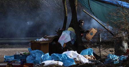 Migranci mają dość. Próbują uciec z powrotem z Wysp