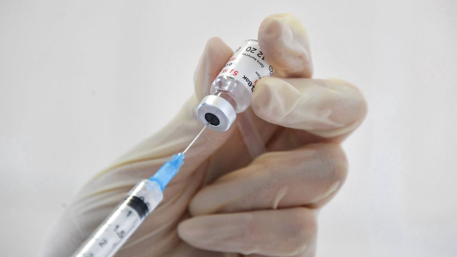 Szczepionka przeciw COVID-19. EMA: nie dostaliśmy wniosku o autoryzację Sputnika V od Rosji