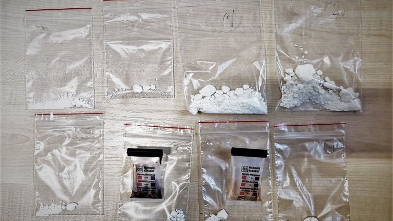 Wrocław. Wpadł 17-letni diler. Sprzedawał narkotyki, by kupić sobie ubrania