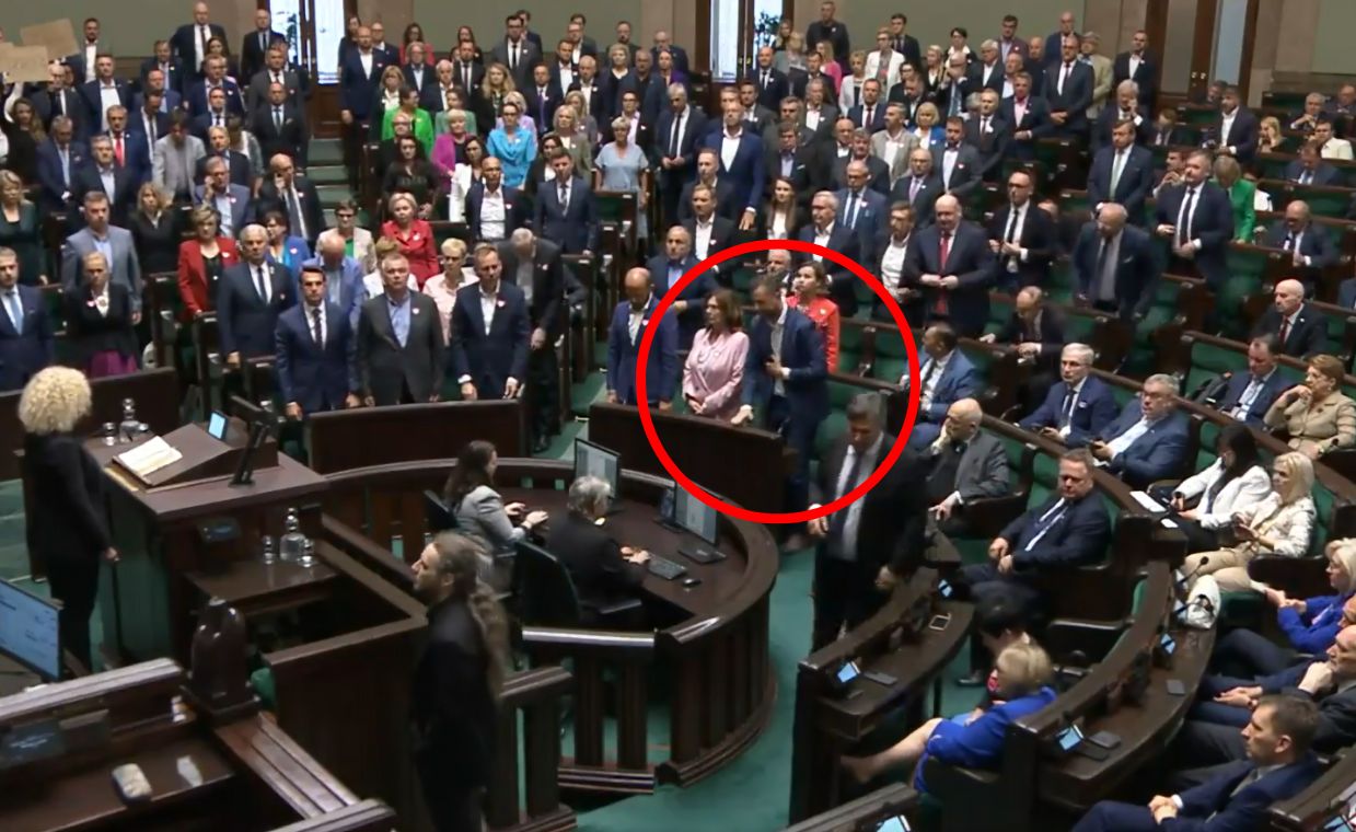 Chcieli uczcić zmarłe kobiety. Dziwne zachowanie Kosiniaka-Kamysza