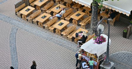 Górale narzekają na brak rąk do pracy. Ile płacą? Sprawdziliśmy