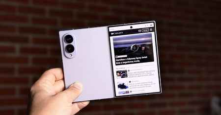 Samsung ma coś, czego nie ma Apple. I próbuje to wykorzystać