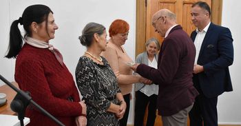 Kruszwica: PTTK-owskie i krajoznawcze odznaki dla turystów z PTTK