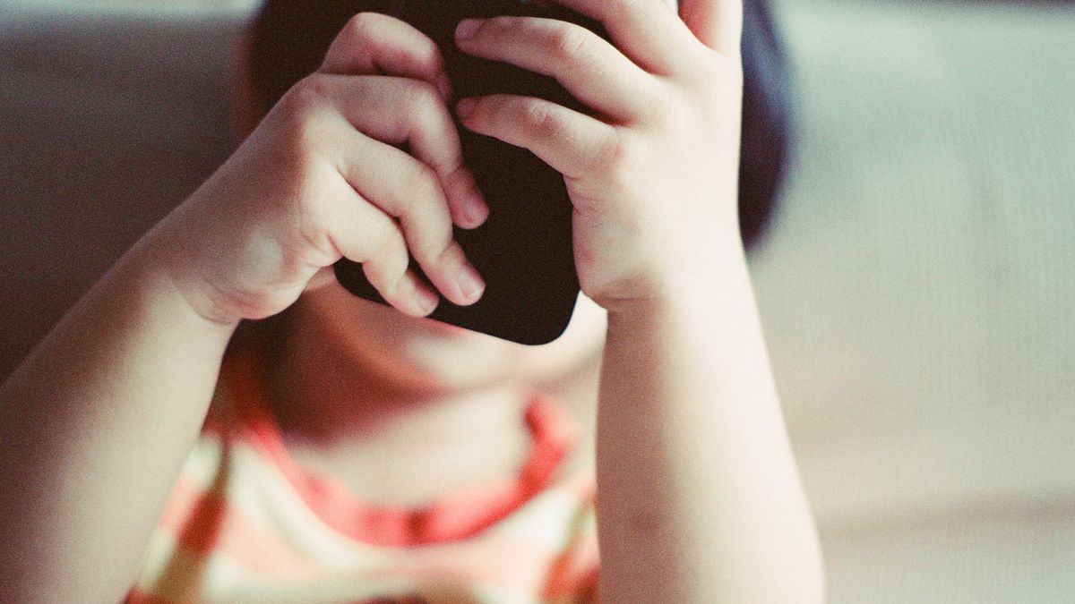 6-latek zadzwonił po pogotowie. Zdj. ilustracyjne 