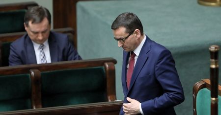 Fundusz odbudowy. Michał Woś informuje: projekt zdjęty z porządku obrad