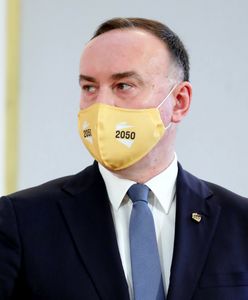 Prawa ręka Szymona Hołowni musi przeprosić. Decyzja sądu ws. partii Polska 2050