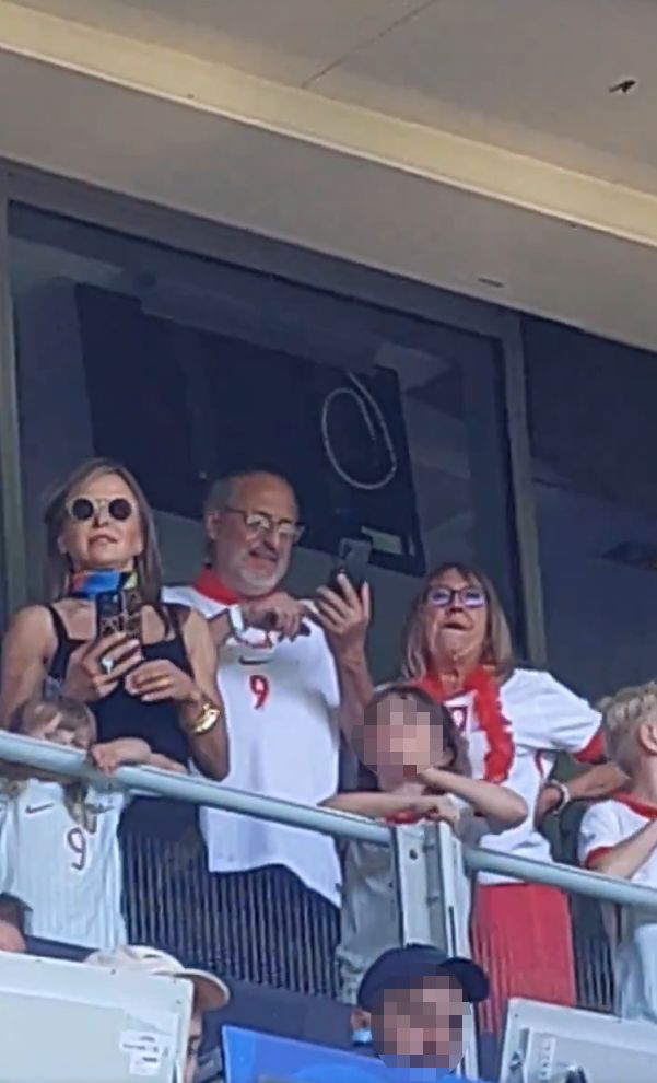 Rodzina Lewandowskiego wspiera go podczas meczu z Francją