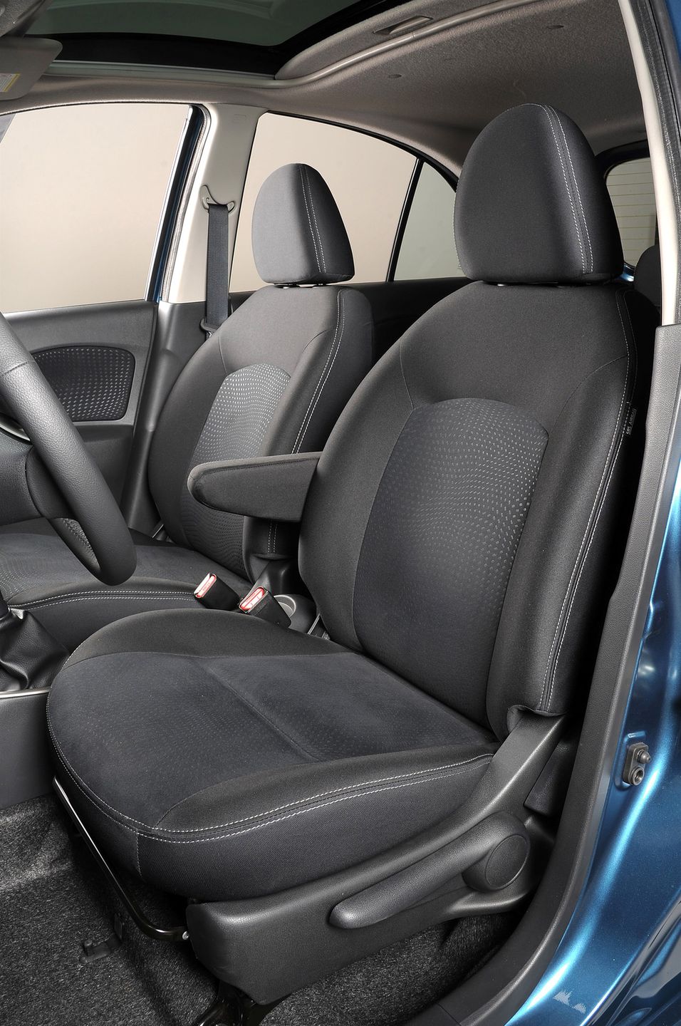 Odświeżony Nissan Micra w pełnej krasie [galeria] 29