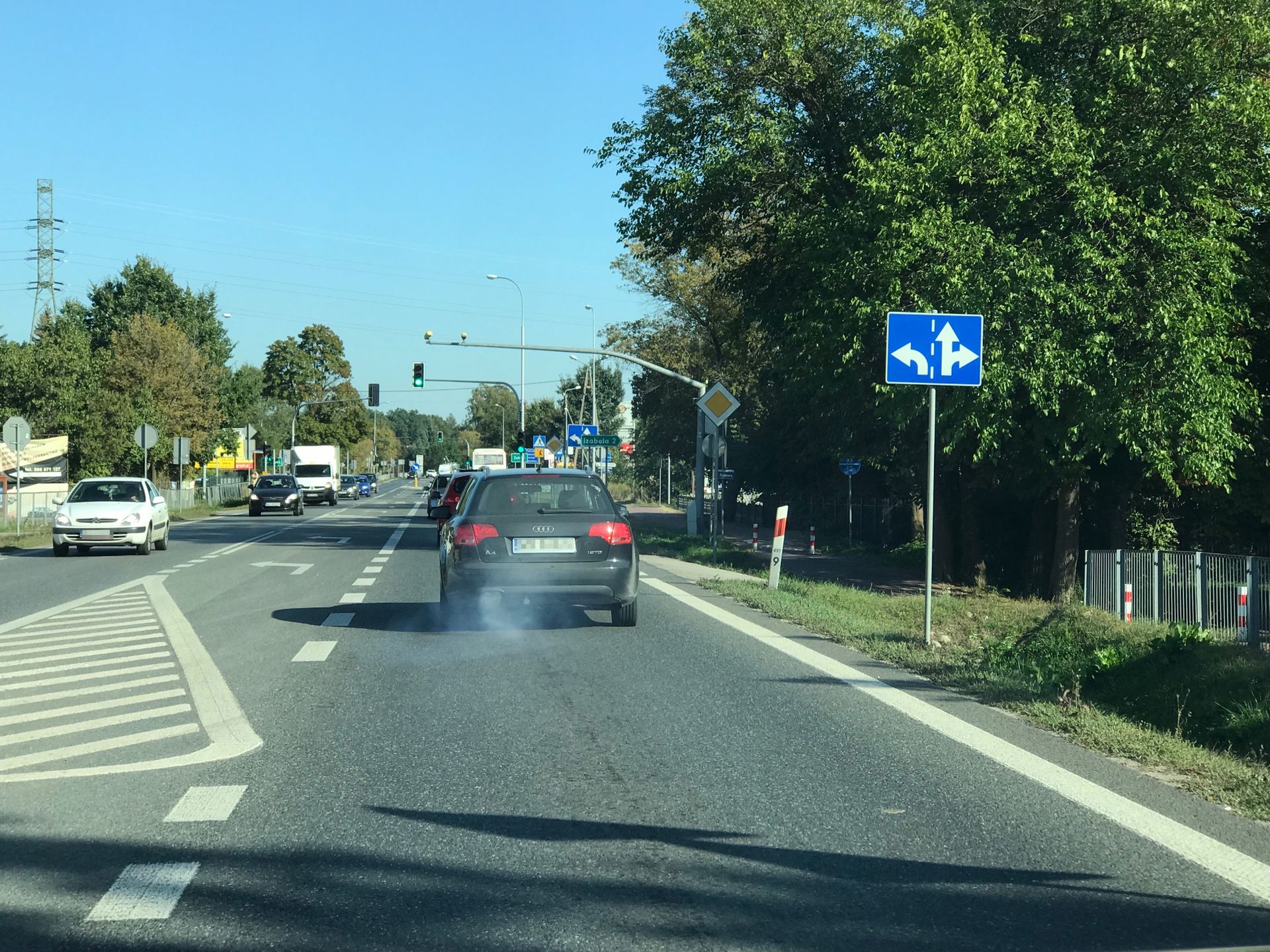 Kierowca tego auta na pewno straciłby dowód