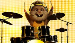 Chomiki śpiewają hit O.N.A. w spocie poświątecznej promocji Media Expert (wideo)