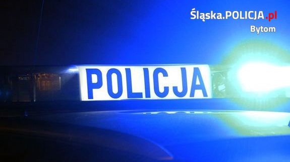 W Jastrzębiu Zdroju pijany kierowca próbował się ukryć na strychy za kartonami.