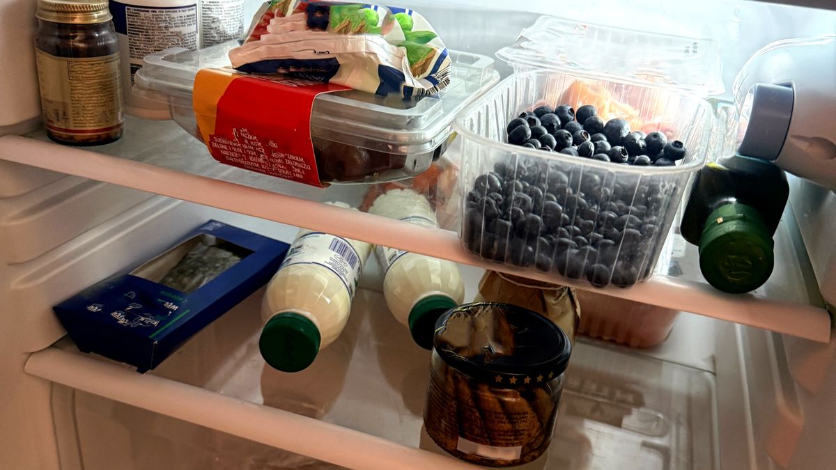 Zachowanie higieny oraz porządku w lodóce jest kluczowe dla zapobiegania zatruciom.