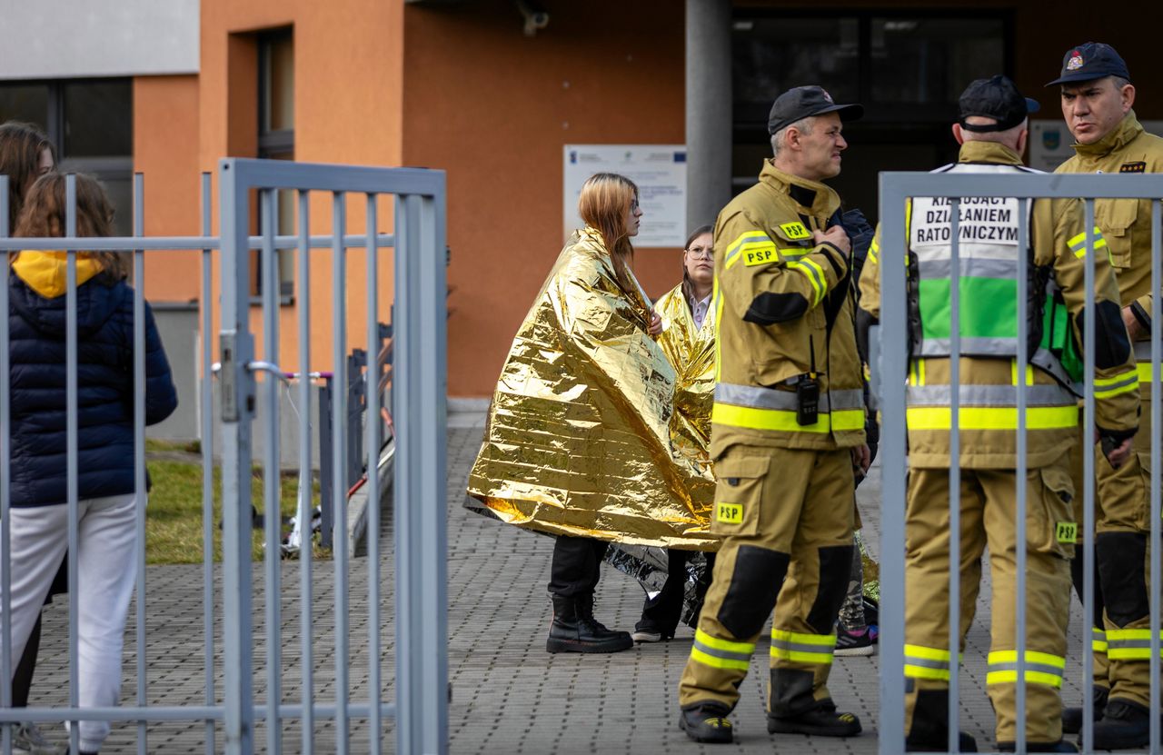 Ewakuacja szkoły. "Uczniowie mieli zawroty głowy"