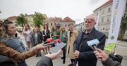 Bezpłatna pomoc psychologiczna na kieleckim Rynku. Bus z terapeutami czeka na mieszkańców w piątek, 23 maja do godziny 18