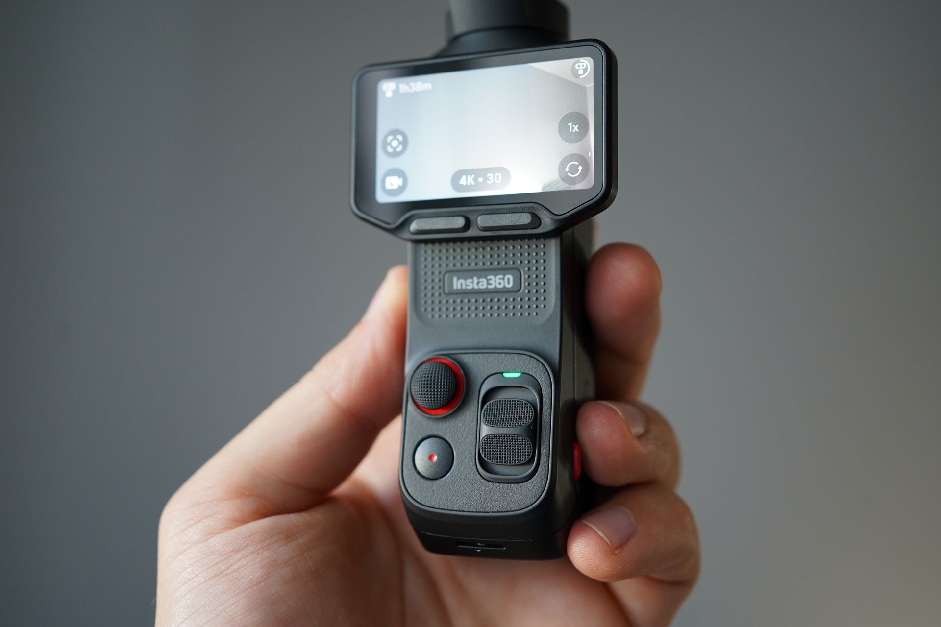 Insta360 Luna Ultra