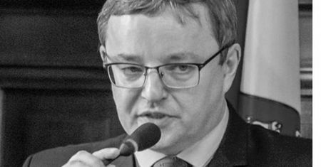 Koronawirus. Jacek Wieczorek nie żyje. Dyrektor szkoły zmagał się z COVID-19