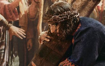 Setki milionów oglądają religijny serial. Czeka ich wstrząs