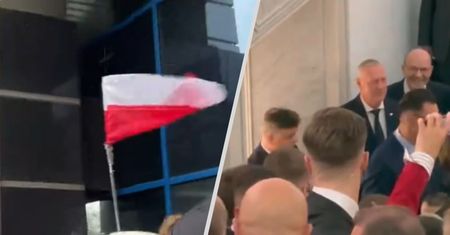 Tłum przed Prokuraturą Krajową. Weszli do budynku