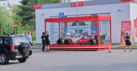 Nie lada gratka dla fanów motoryzacji. Bolid F1 ponownie zawita do Lublina. Gdzie i kiedy będzie można go obejrzeć?