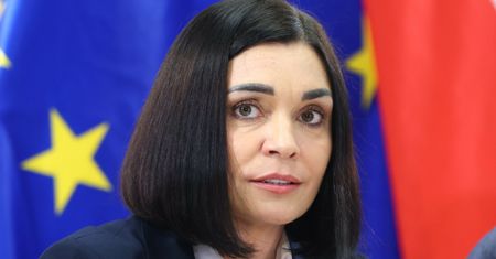 Przyznała, że politycy PiS do niej dzwonią. "Materiały tam gdzieś są"